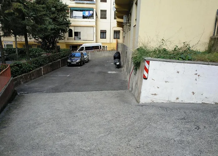 Con Parking Gratuito